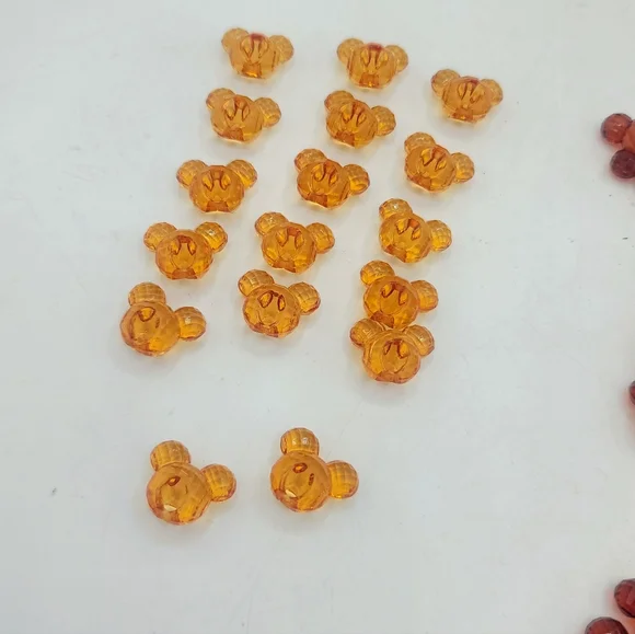 Lot of Vintage Mickey Head Acrylic Beads Amber Honey 90s Disney Style Craft - Picture 5 of 7